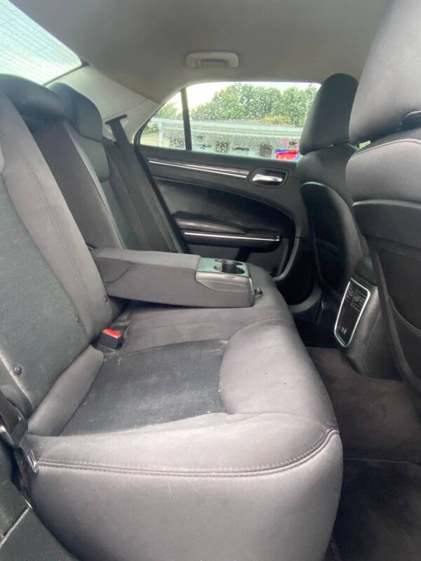 2018 Chrysler 300 Touring