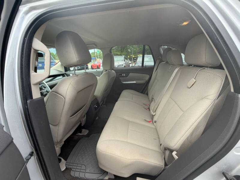 2013 Ford Edge SE
