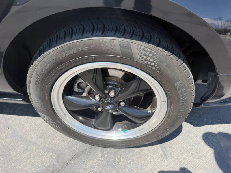 2007 Ford Mustang GT Deluxe