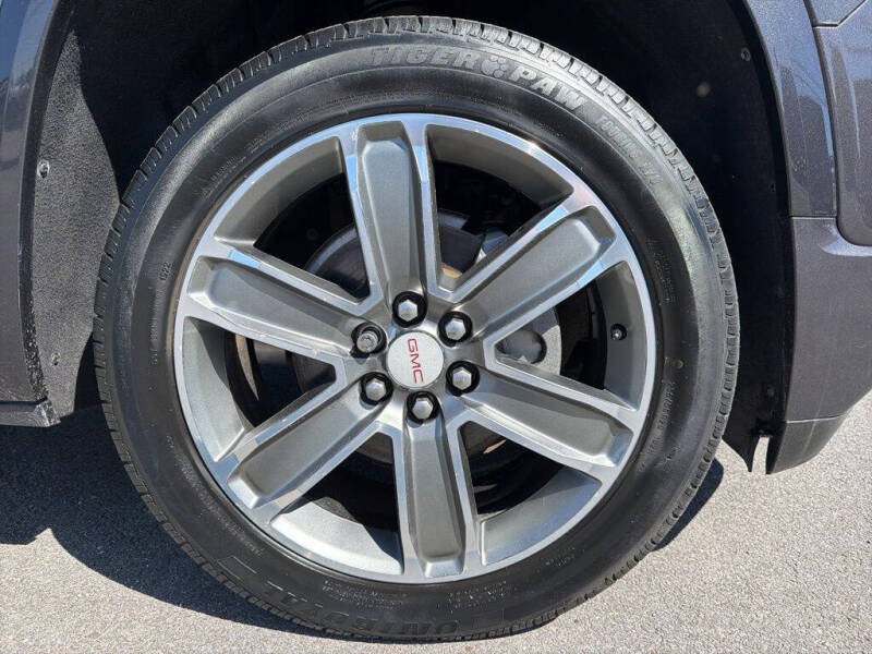 2018 GMC Acadia Denali