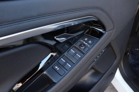 2023 Land Rover Range Rover Evoque P250 SE