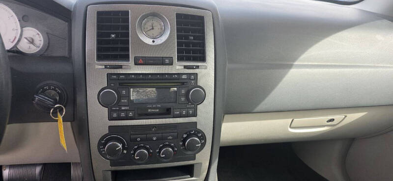 2006 Chrysler 300 Limited