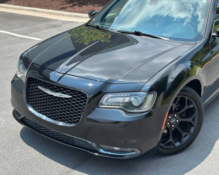 2019 Chrysler 300 S