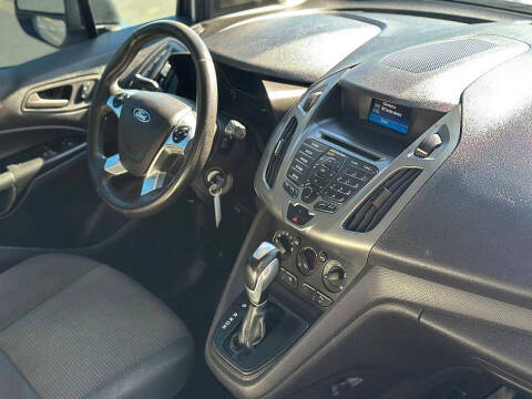 2017 Ford Transit Connect XL