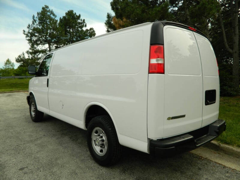 2021 Chevrolet Express 2500
