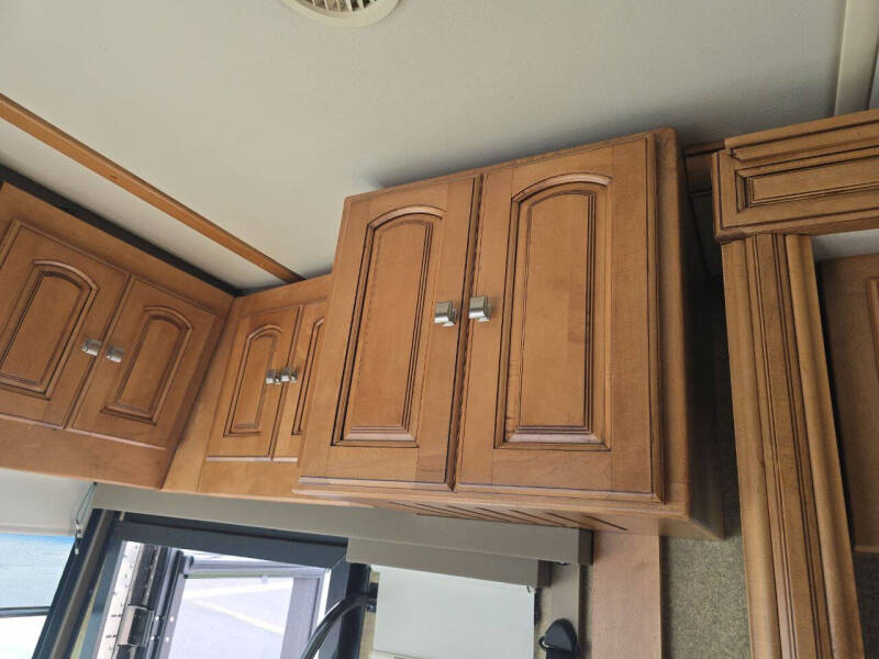 2013 Winnebago Journey