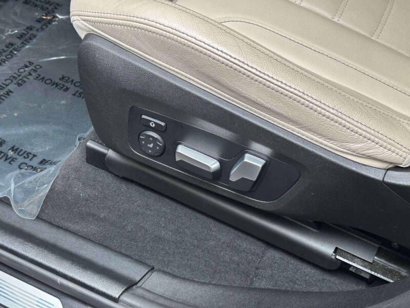 2023 BMW X4 xDrive30i