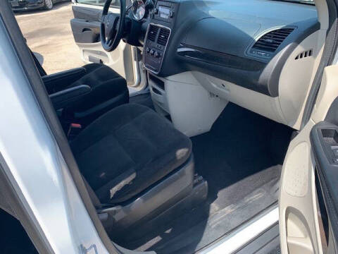 2016 Dodge Grand Caravan American Value Package