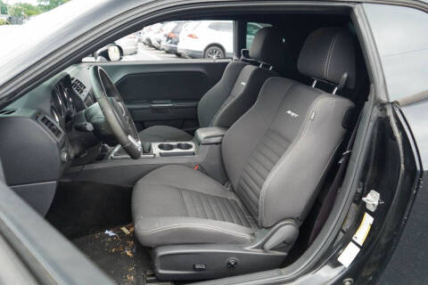 2014 Dodge Challenger SRT8 Core