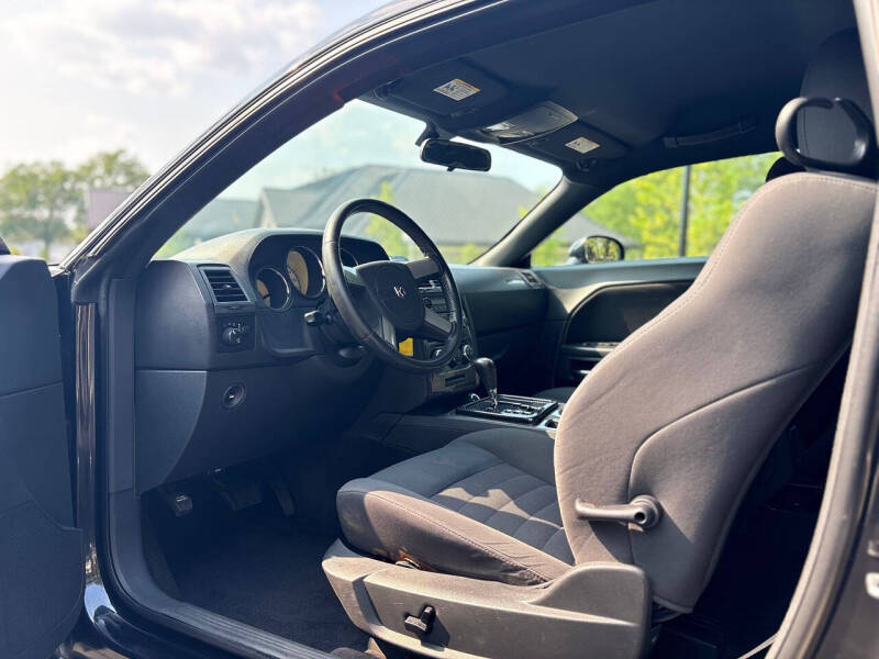 2010 Dodge Challenger SE