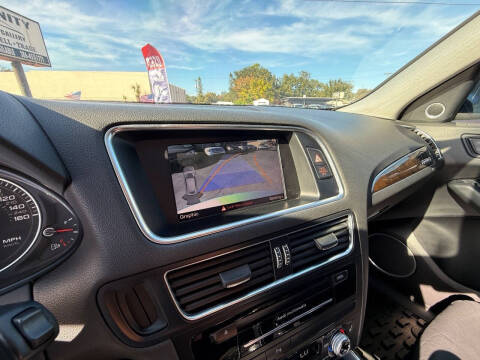 2013 Audi Q5 2.0T quattro Premium Plus