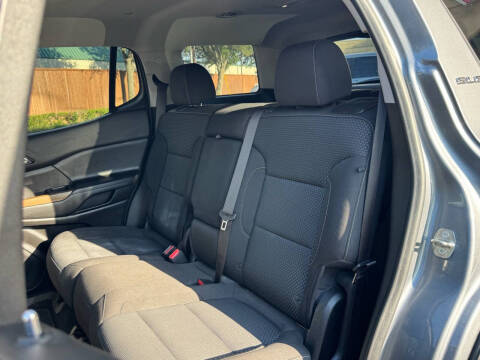 2020 GMC Acadia SLE