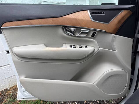 2016 Volvo XC90 T6 Inscription