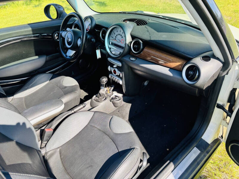 2010 MINI Cooper S - Photo 10