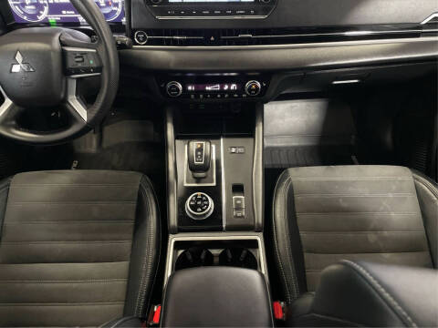 2023 Mitsubishi Outlander PHEV