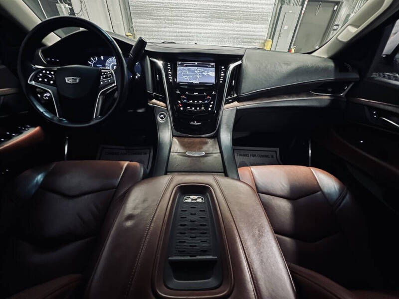 2017 Cadillac Escalade Premium Luxury