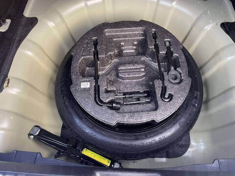 2015 Kia Cadenza Premium