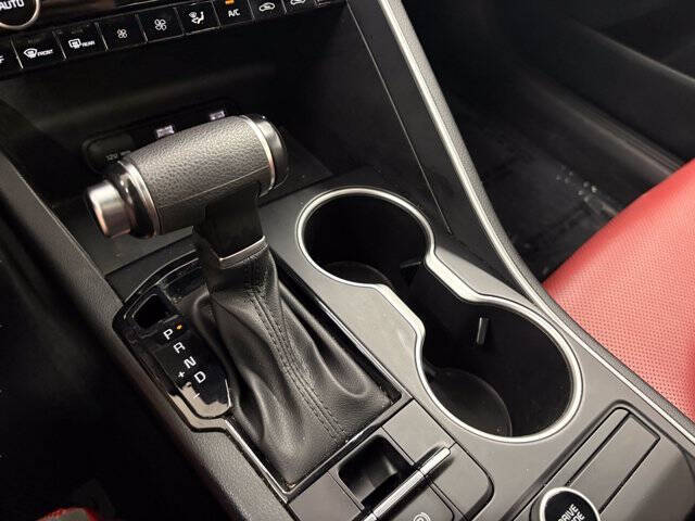 2022 Kia K5