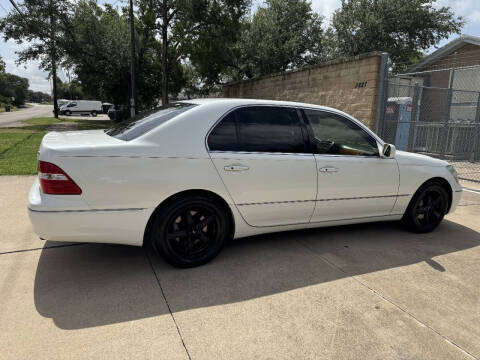 2004 Lexus LS 430
