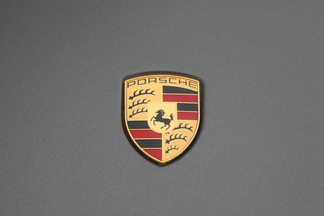 2018 Porsche 718 Cayman