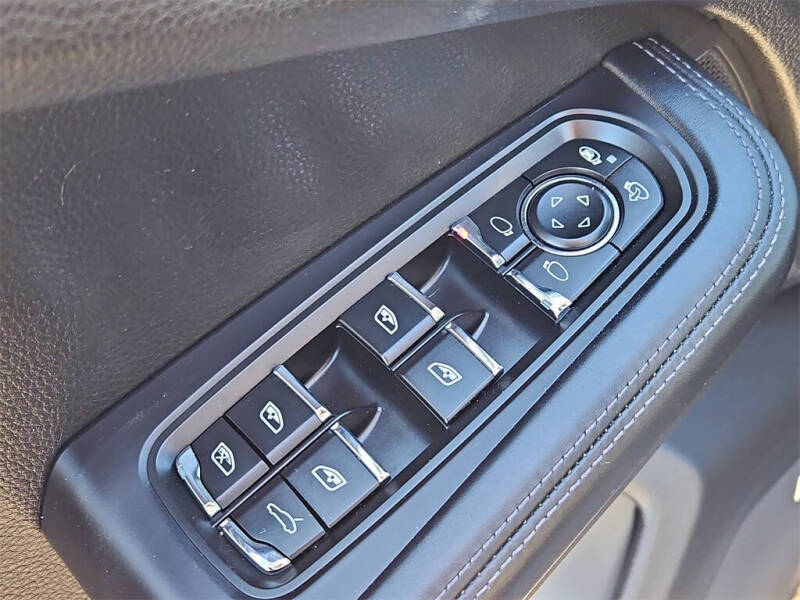 2020 Porsche Macan S