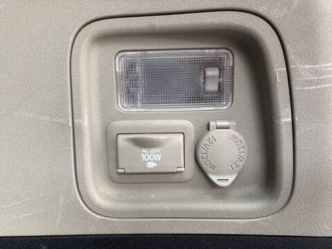 2017 Toyota Sienna Limited Premium 7-Passenger