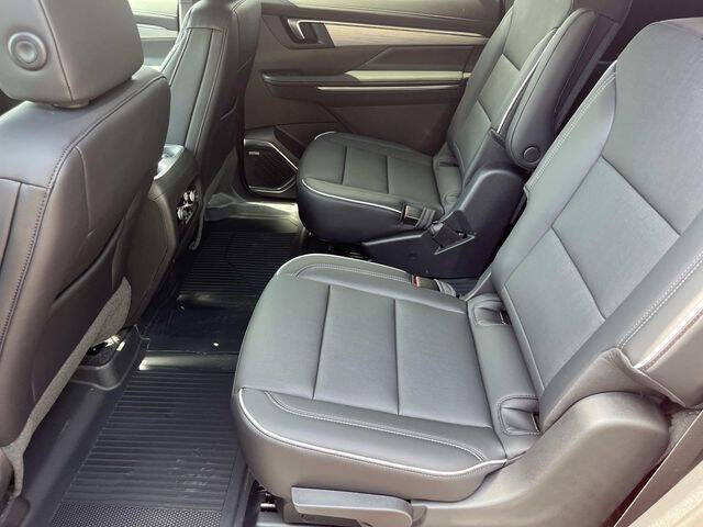 2026 Buick Enclave Preferred - Photo 12