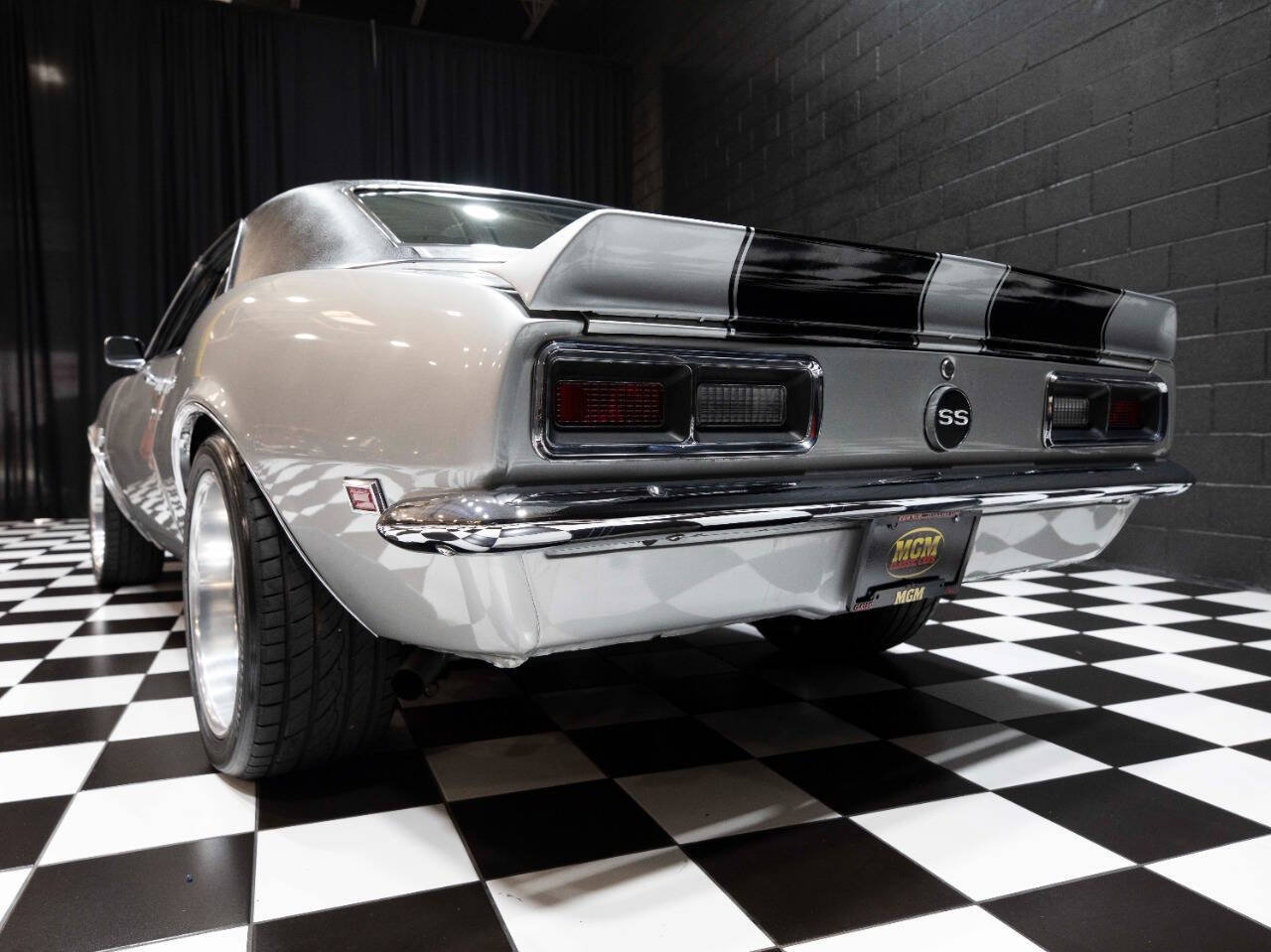 1968 Chevrolet Camaro 21