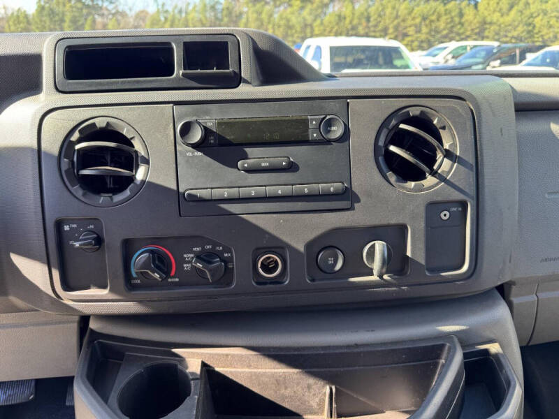 2012 Ford E-Series E-150