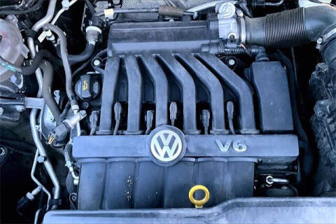 2022 Volkswagen Atlas Cross Sport V6 SEL R-Line 4Motion