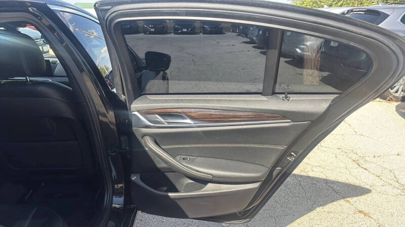 2019 BMW 5 Series 540i