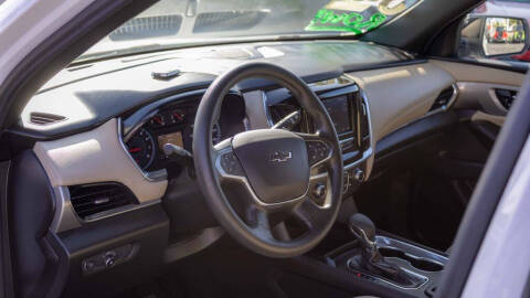 2022 Chevrolet Traverse LS