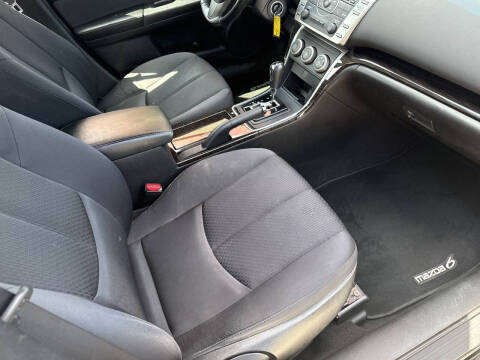 2012 Mazda MAZDA6 i Touring Plus