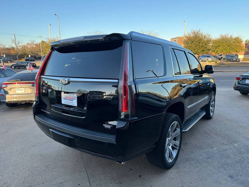 2019 Cadillac Escalade Luxury