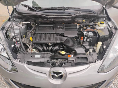 2011 Mazda MAZDA2 Touring