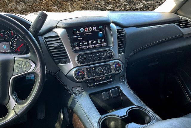 2018 Chevrolet Suburban LT