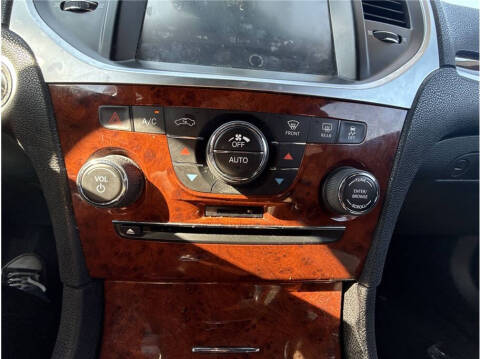 2012 Chrysler 300 Limited