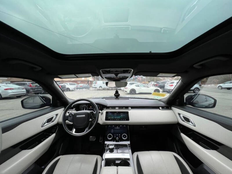 2018 Land Rover Range Rover Velar P250 R-Dynamic SE