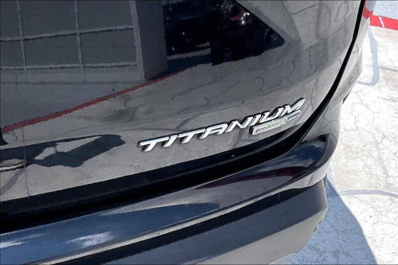 2019 Ford Edge Titanium