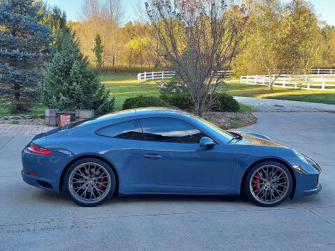 2017 Porsche 911 Carrera 4S