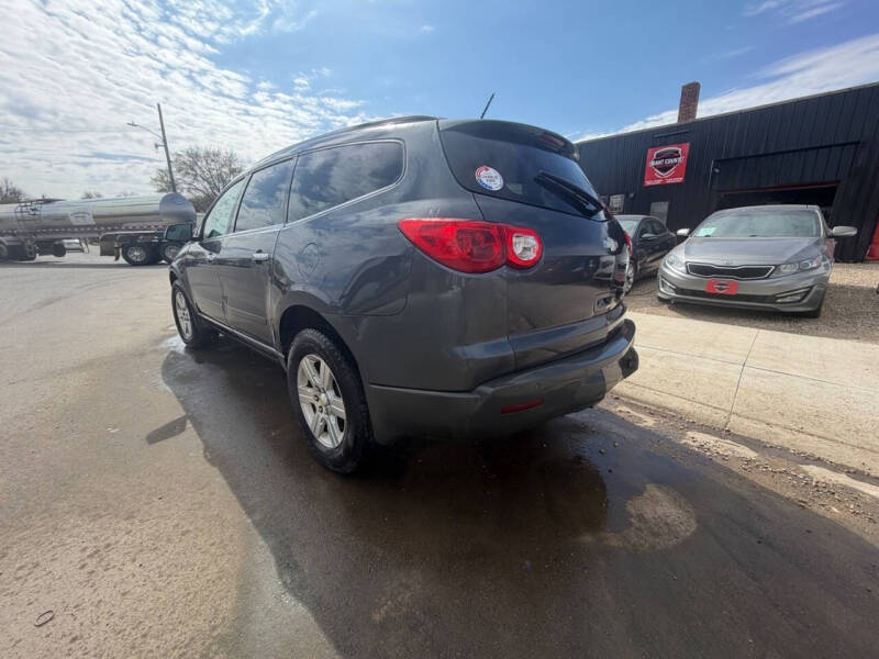 2011 Chevrolet Traverse LT