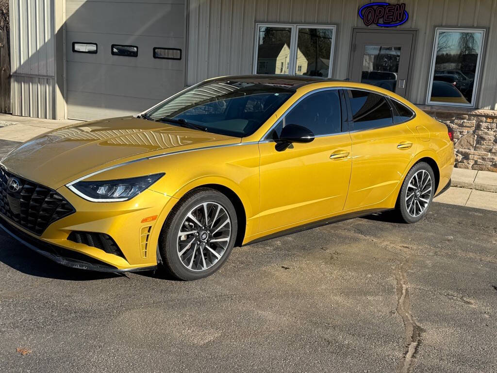 2020 Hyundai SONATA for sale at Legit Motors in Elkhart, IN