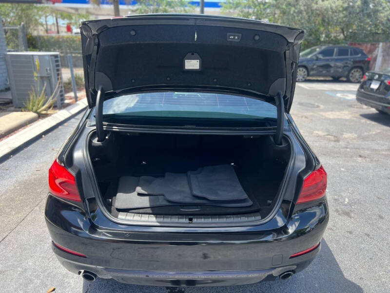 2018 BMW 5 Series 530e iPerformance