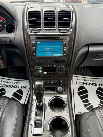 2011 GMC Acadia Denali