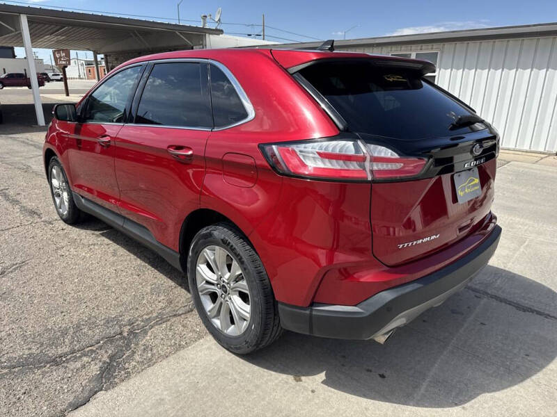 2024 Ford Edge Titanium