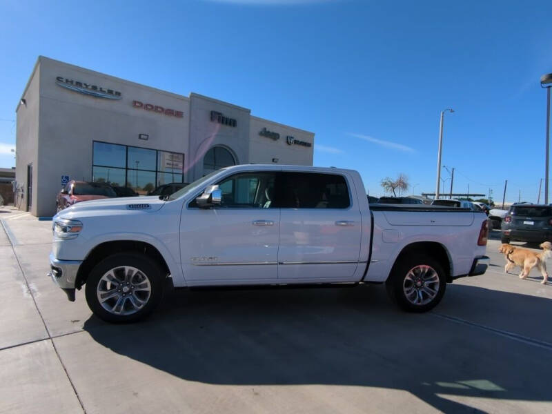 2022 RAM Ram 1500 Pickup Limited photo 4