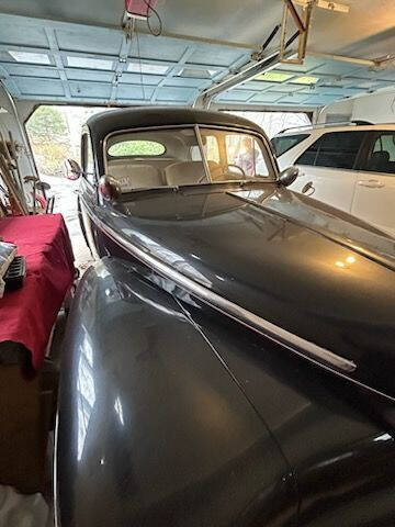 1948 Ford Super Deluxe