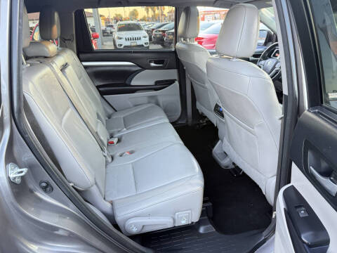 2017 Toyota Highlander XLE