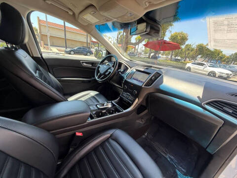 2020 Ford Edge SEL