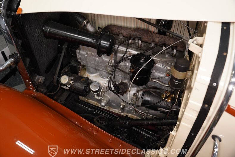 1932 Chrysler Cirrus